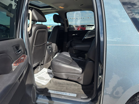 Used 2007 GMC Yukon XL Denali image 17