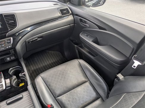 Used 2020 Honda Passport Touring image 18