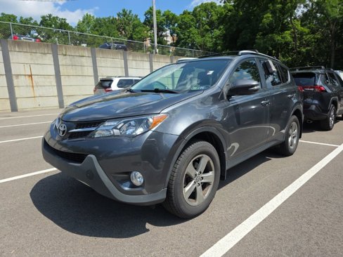 Used 2015 Toyota RAV4 XLE image 1