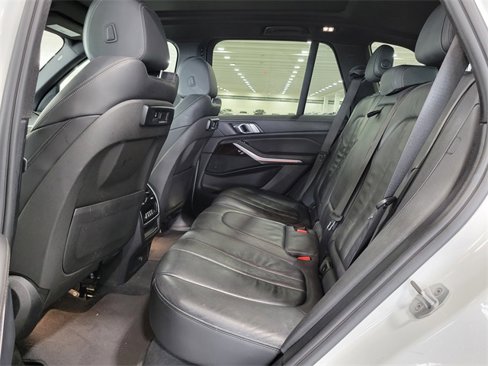 Used 2020 BMW X5 sDrive40i w/ Convenience Package image 28