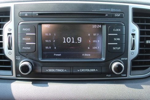Used 2018 Kia Sportage LX image 22