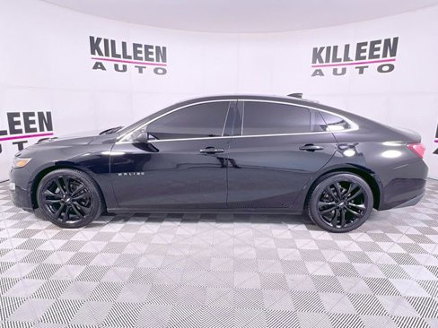 Used 2019 Chevrolet Malibu LT w/ Leather Package image 4