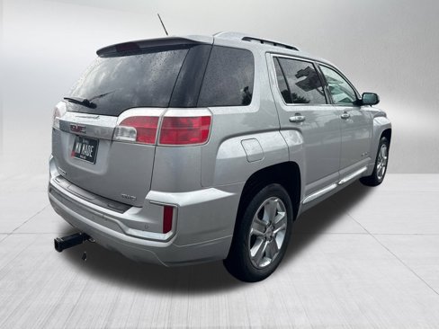 Used 2016 GMC Terrain Denali image 4