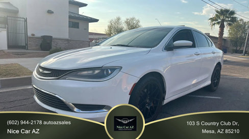 Used 2015 Chrysler 200 Limited w/ Convenience Group image 1