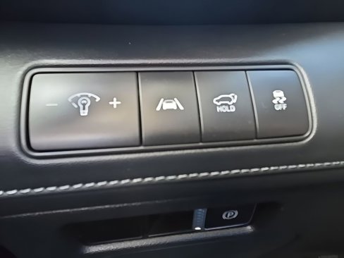 Used 2023 Hyundai Santa Fe SEL w/ Premium Package image 24