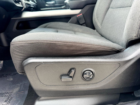 Used 2019 RAM 1500 Big Horn image 13