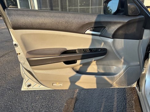 Used 2008 Honda Accord LX-P image 10