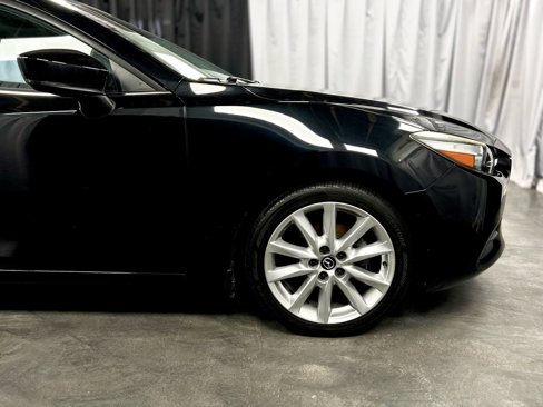 Used 2017 MAZDA MAZDA3 Touring image 13