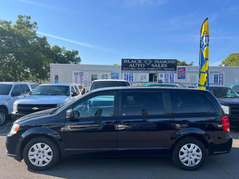 Used 2015 Dodge Grand Caravan SE w/ Quick Order Package 29E SE image 10