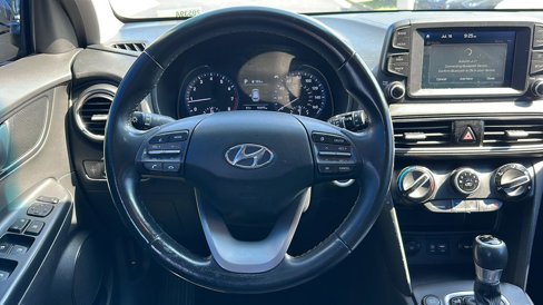 Used 2019 Hyundai Kona SEL image 11