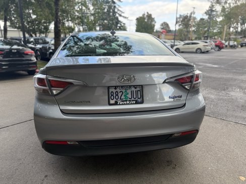 Used 2017 Hyundai Sonata Limited image 9