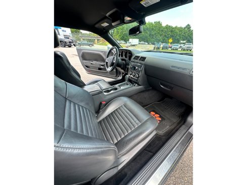 Used 2014 Dodge Challenger SXT Plus image 13