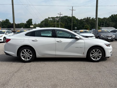 Used 2016 Chevrolet Malibu LT image 4