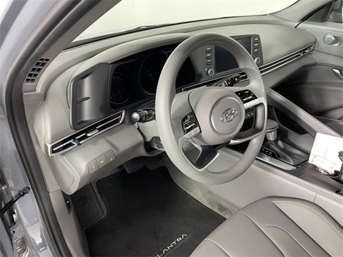 Certified 2023 Hyundai Elantra SEL image 5