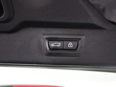 Used 2015 BMW X5 xDrive35d image 49