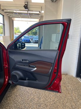 Used 2023 Nissan Kicks SR image 14