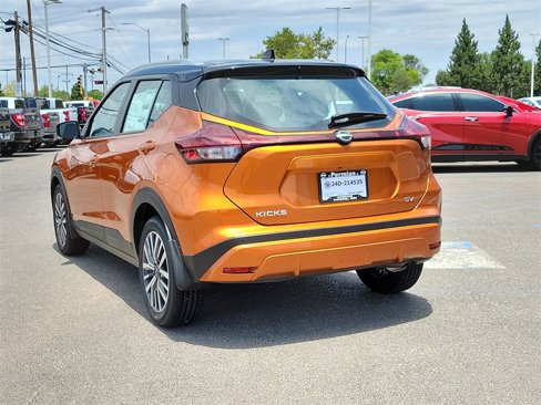 New 2024 Nissan Kicks SV image 8