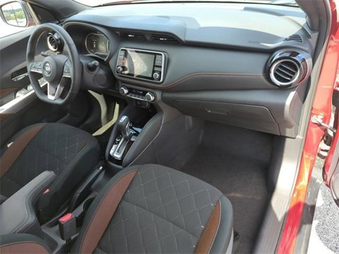 Certified 2020 Nissan Kicks SR image 18