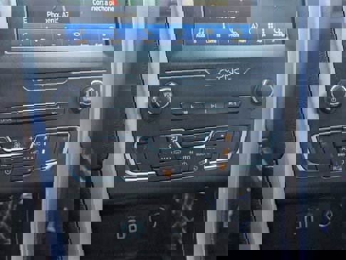 Used 2020 Ford Fusion SE image 26