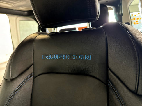 Used 2022 Jeep Wrangler Unlimited Rubicon 4xe w/ Steel Bumper Group image 10