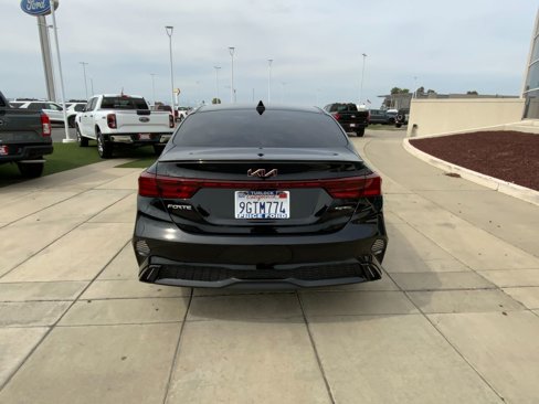 Used 2023 Kia Forte GT-Line image 6