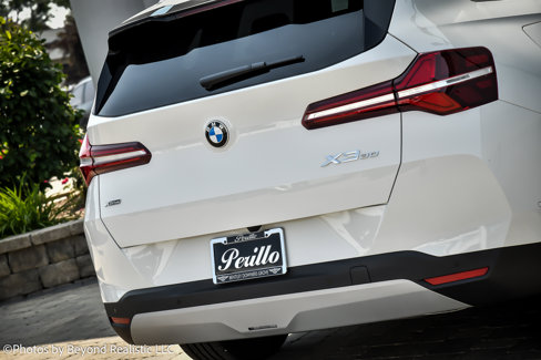 Used 2025 BMW X3 xDrive30i w/ Premium Package image 15