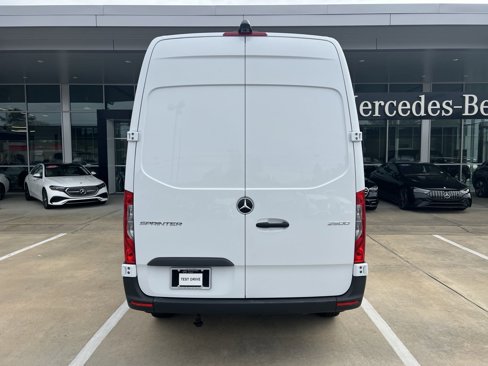 Certified 2024 Mercedes-Benz Sprinter 2500 image 9