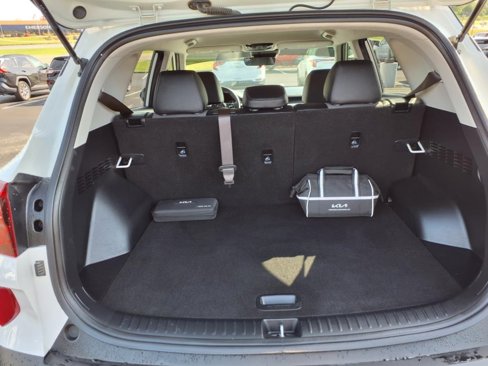 Used 2023 Kia Seltos Nightfall Edition image 5