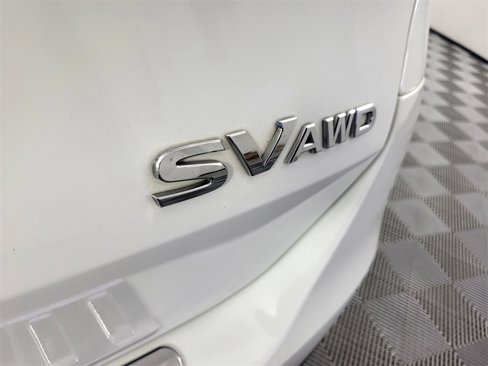 Used 2016 Nissan Rogue SV image 8