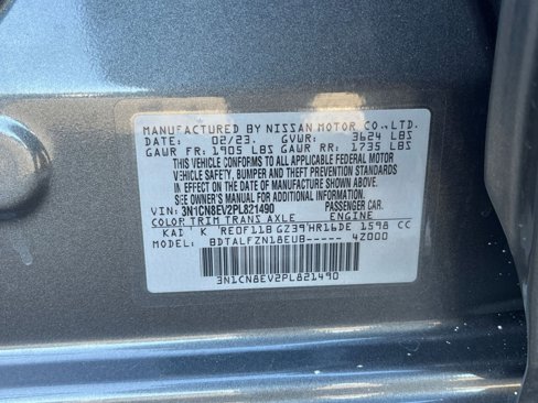 Used 2023 Nissan Versa SV image 27