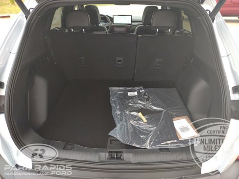 New 2025 Ford Escape ST-Line Elite w/ Tech Pack #2 image 32