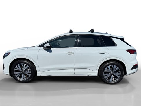 Used 2023 Audi Q4 e-tron Premium w/ Convenience Package image 2