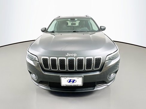 Used 2020 Jeep Cherokee Latitude Plus image 2