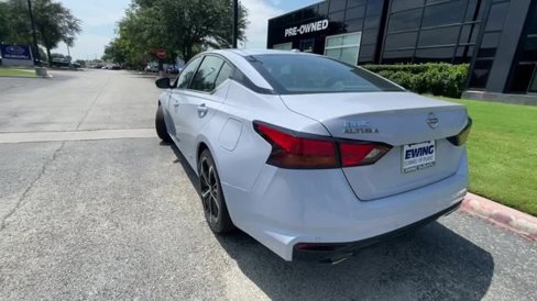 Used 2024 Nissan Altima 2.5 SR image 23