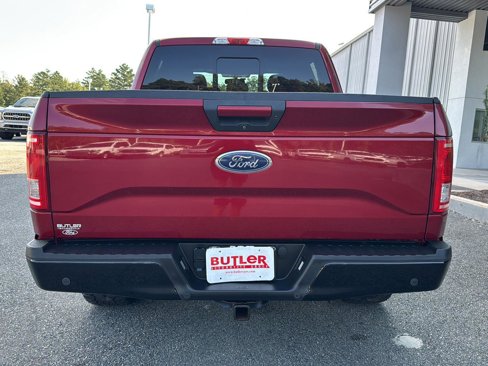 Used 2017 Ford F150 XLT w/ Equipment Group 302A Luxury image 4