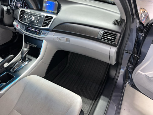 Used 2013 Honda Accord EX image 26