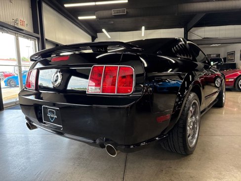 Used 2008 Ford Mustang GT Premium image 8