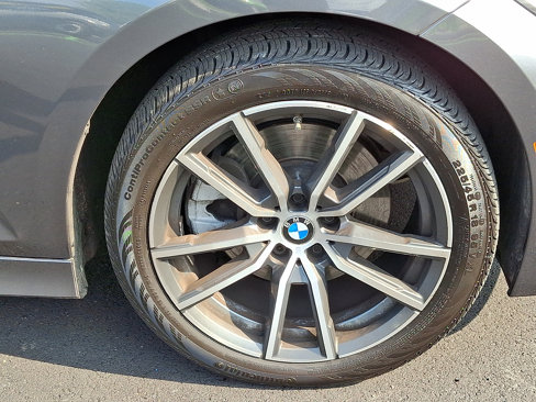 Used 2020 BMW 330i xDrive Sedan image 9