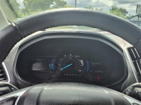 Used 2022 Ford Edge Titanium image 13