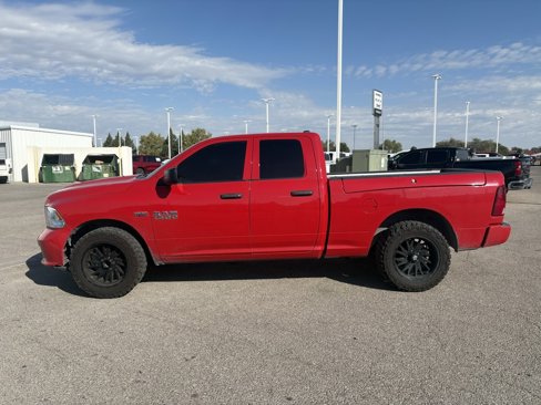 Used 2017 RAM 1500 Express image 2
