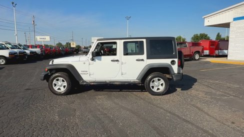 Used 2014 Jeep Wrangler Unlimited Sport w/ Connectivity Group image 5