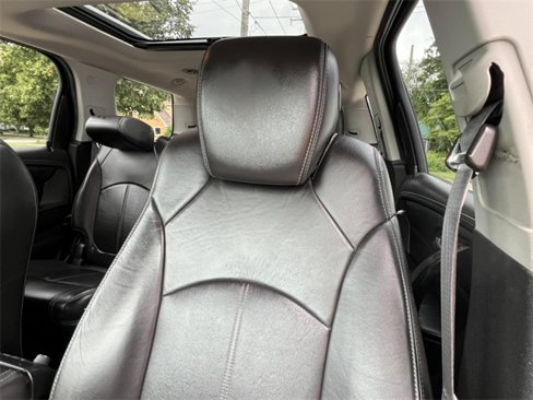 Used 2015 GMC Acadia SLT w/ Open Road Package image 14