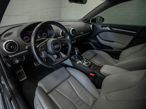 Used 2018 Audi A3 e-tron Premium Plus w/ Technology Package image 16