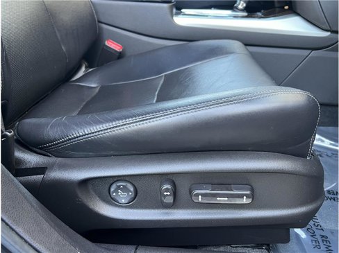 Used 2014 Acura RLX w/ Krell Audio Package image 43