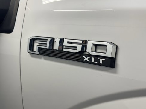Used 2019 Ford F150 XLT w/ Equipment Group 302A Luxury image 38