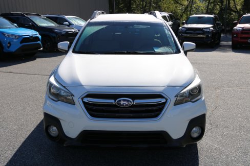 Used 2018 Subaru Outback 2.5i Premium image 11