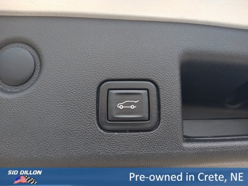 Used 2021 Chevrolet Equinox Premier image 12