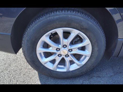 Used 2019 Chevrolet Equinox LS w/ LS Convenience Package image 7