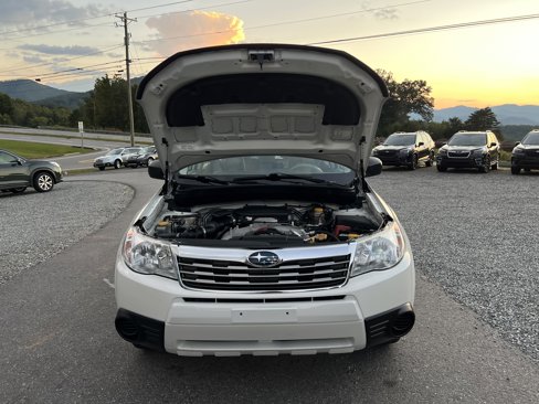 Used 2010 Subaru Forester 2.5X image 17
