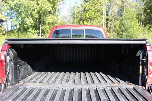 Used 2012 Toyota Tacoma 4x4 Regular Cab image 7